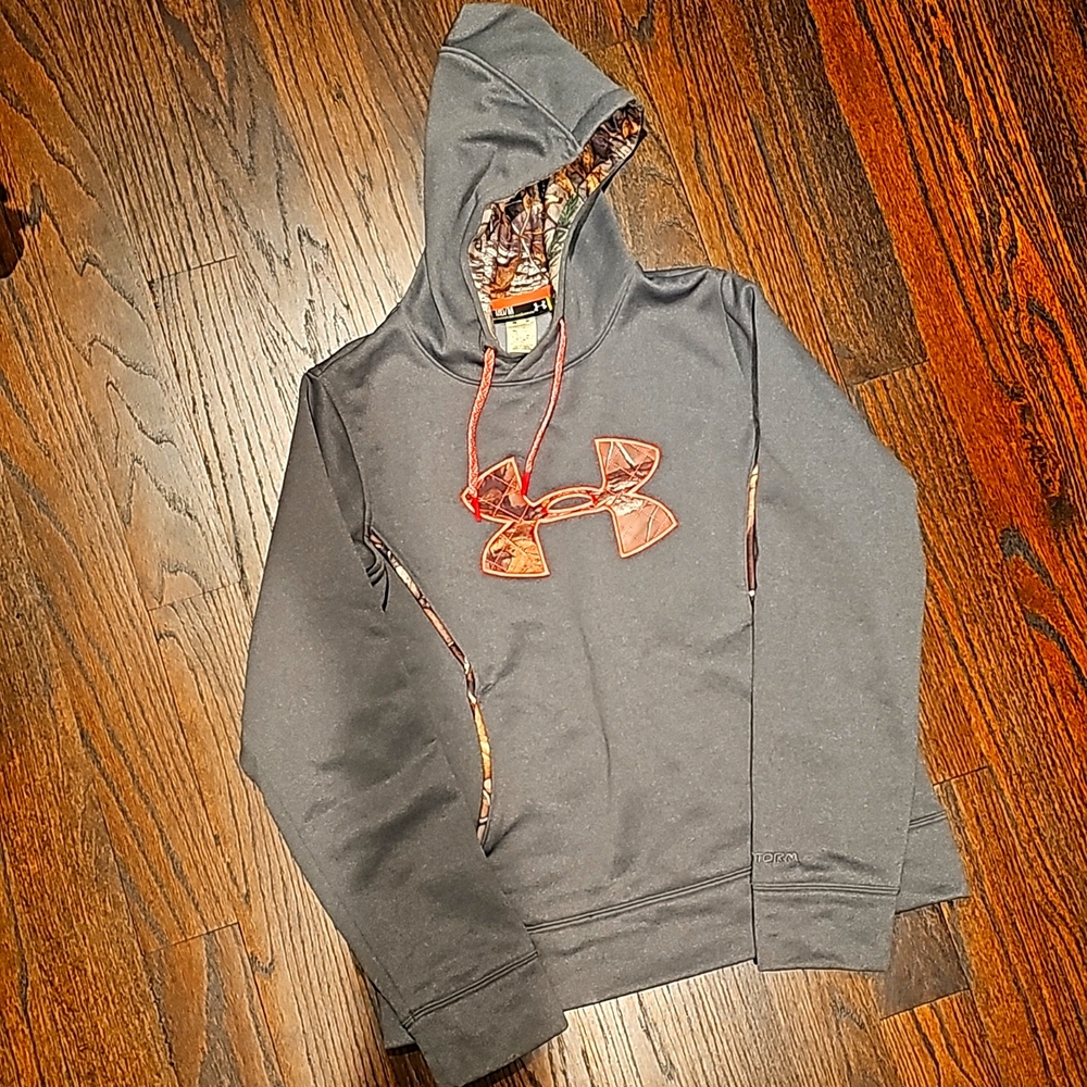 Under Armour hooded sweatshirt